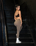 <strong>LEGGINGS</strong>