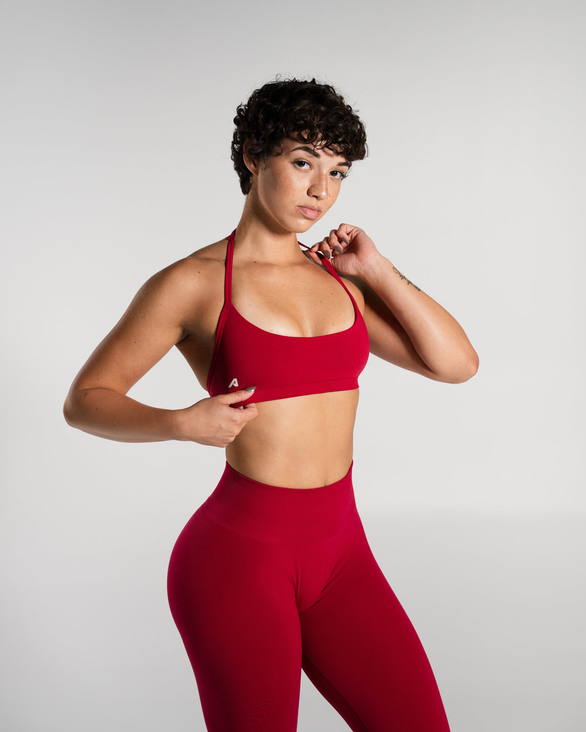 Amplify Minimal Bra in Scarlet – Alphalete women's sports bra