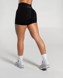 Amplify Mid Rise Short - Black