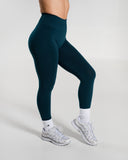 Amplify Ultra-High Rise Legging in Deep Sea – women's legging with breathable fabric