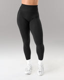 Amplify Ultra-High Rise Legging - Black