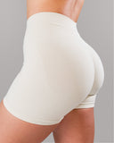 Pump Mid Rise Short - Wheat