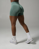 Pump Mid Rise Short - Juniper Green