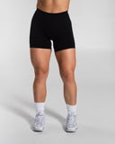 Pump High Rise Short - Black