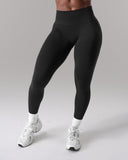 Pump Mid Rise Legging - Black