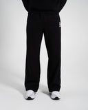 Staple Emblem Fleece Sweatpant in Black – Alphalete unisex sweatpants