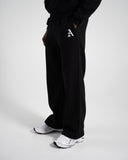 Staple Emblem Fleece Sweatpant in Black – unisex sweatpants, view 4