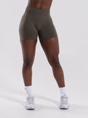 Pump Mid Rise Short - Khaki