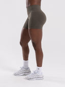 Pump Mid Rise Short - Khaki